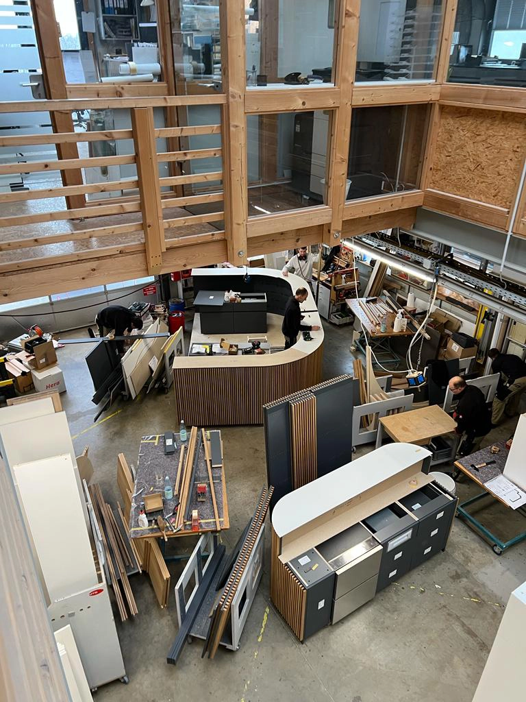 Übersicht über die Fachwerkstatt der MTB Schreinerei in 68535 Edingen-Neckarhausen – Fertigung individueller Möbel nach Maß für Mannheim, Heidelberg, Weinheim und Umgebung.